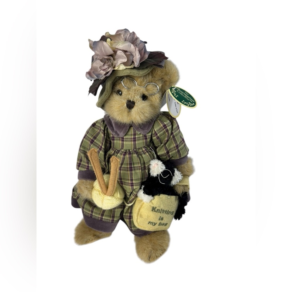 Vtg. Bearington Collection Knitter & Pearl Plush#1081 Bear & Cat